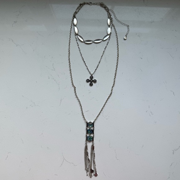 Free People Everly Layered Necklace - Silver Tone/Abalone - NWOT - Picture 4 of 7